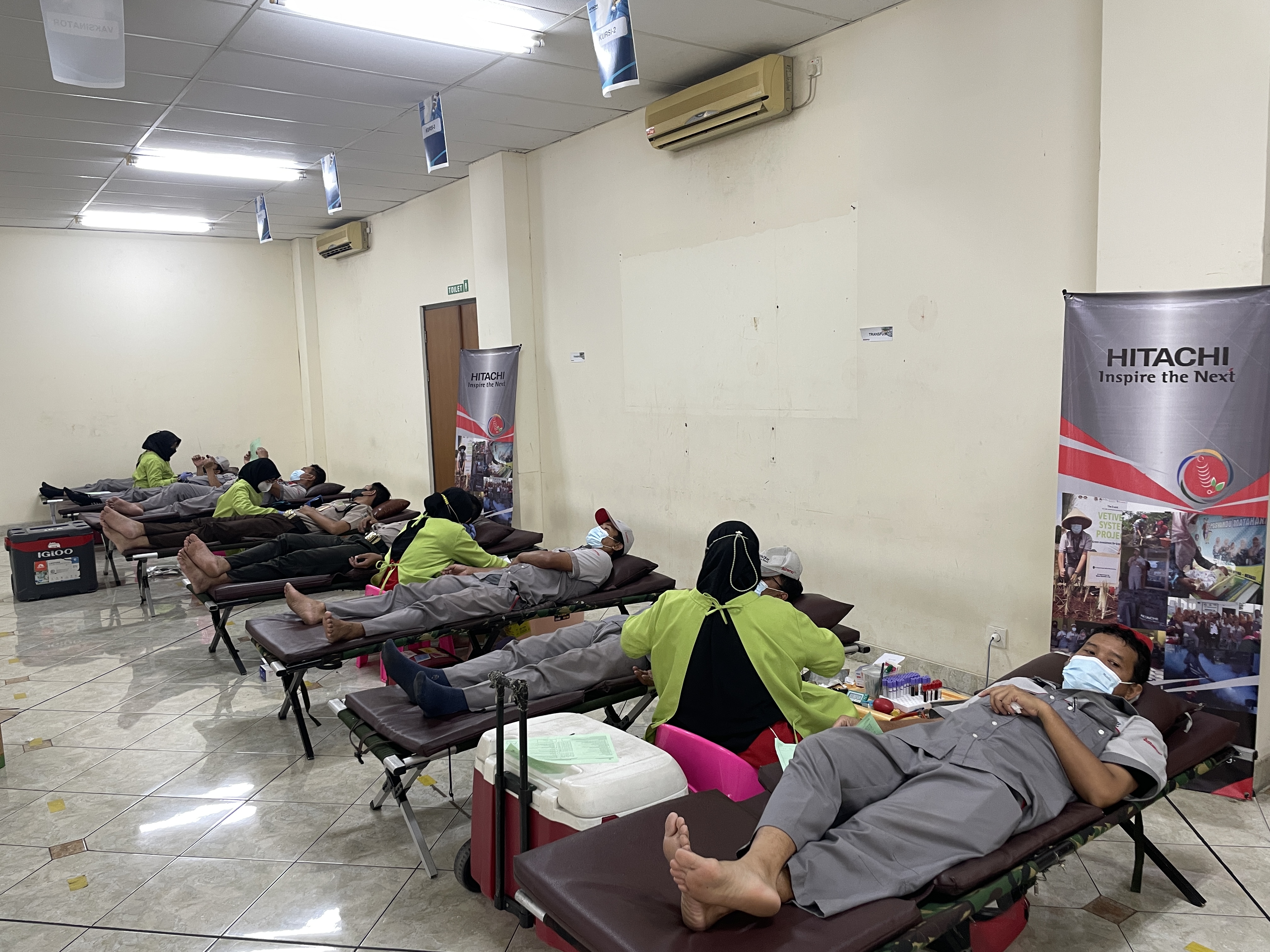 Donor darah karyawan